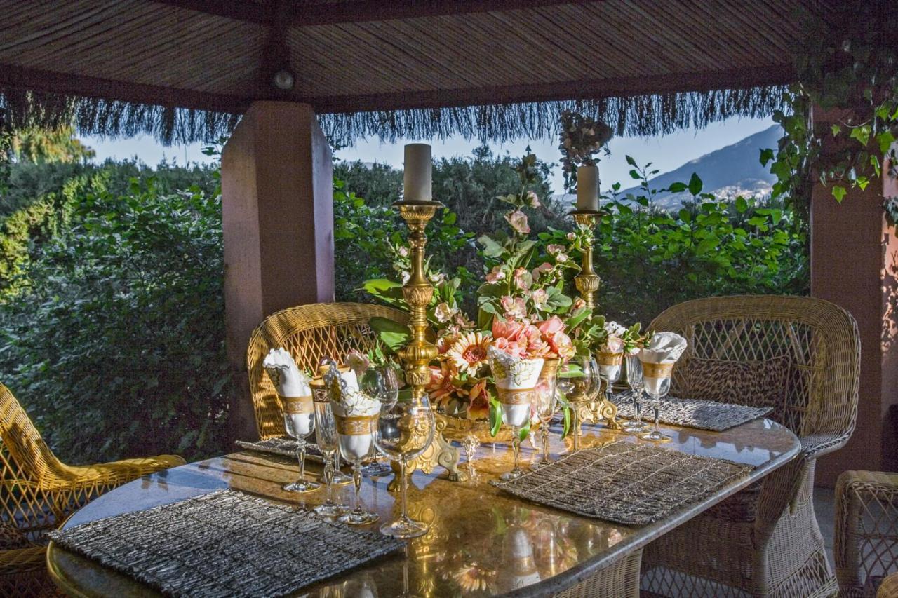 Royal Roman Empire Marbella Bagian luar foto