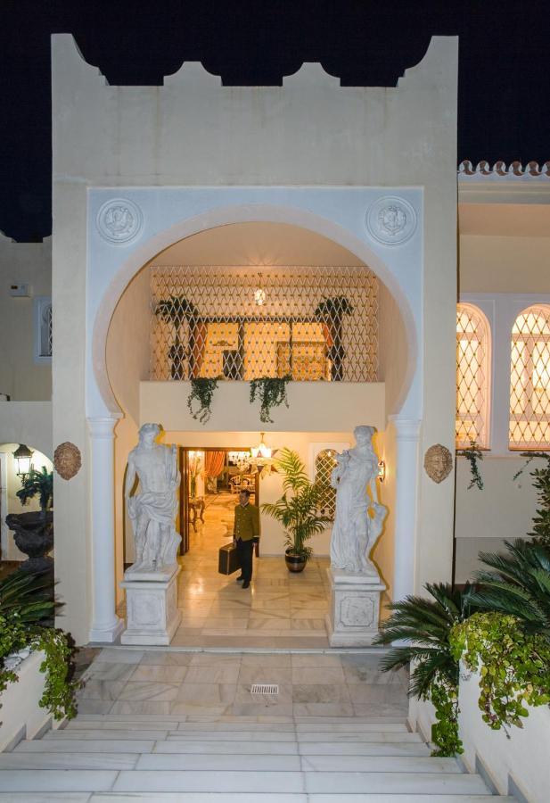 Royal Roman Empire Marbella Bagian luar foto