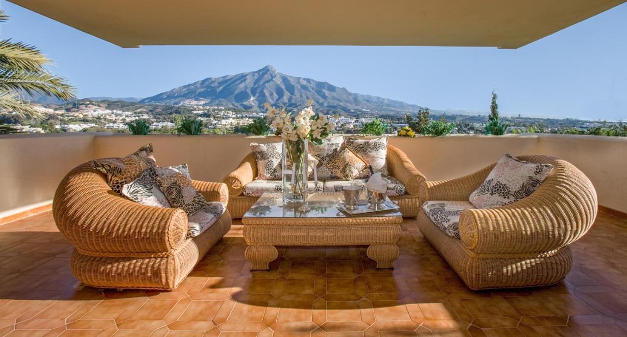 Royal Roman Empire Marbella Bagian luar foto