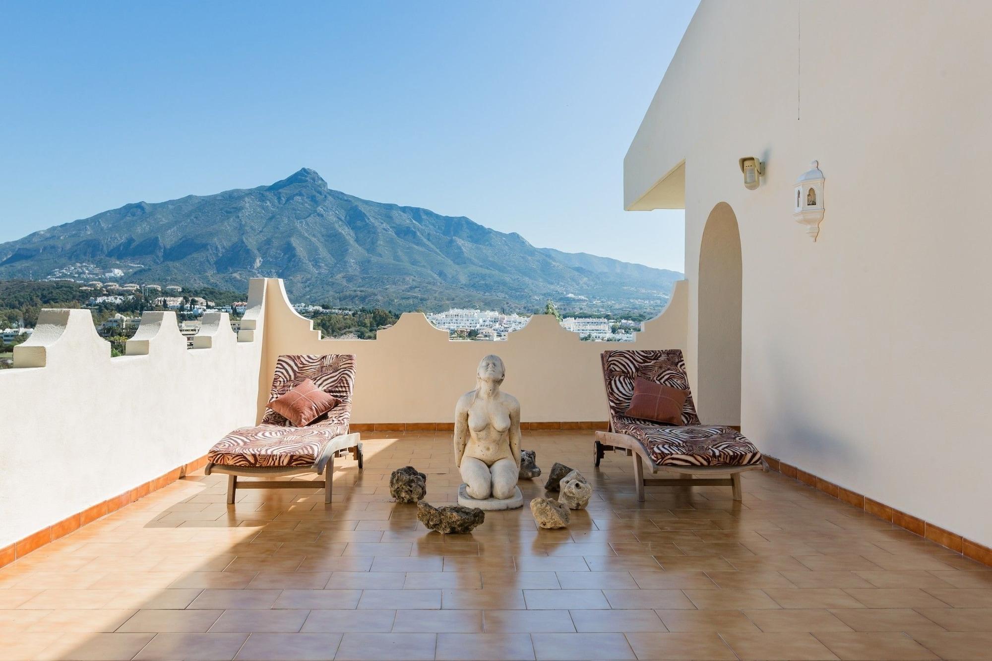 Royal Roman Empire Marbella Bagian luar foto