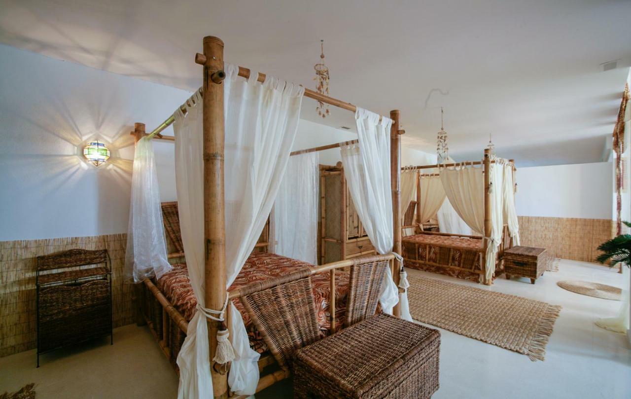 Royal Roman Empire Marbella Bagian luar foto