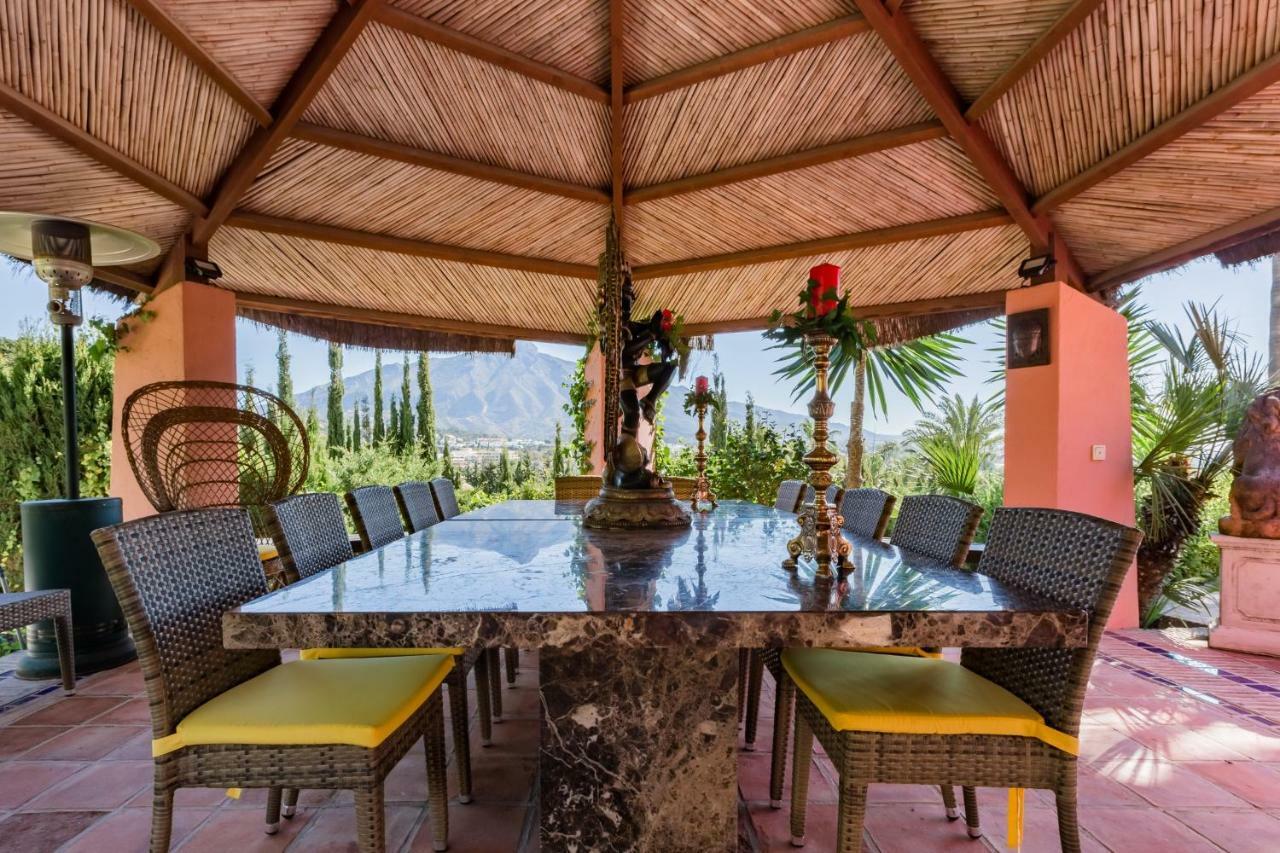 Royal Roman Empire Marbella Bagian luar foto
